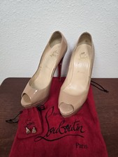 Christian Louboutin So Kate