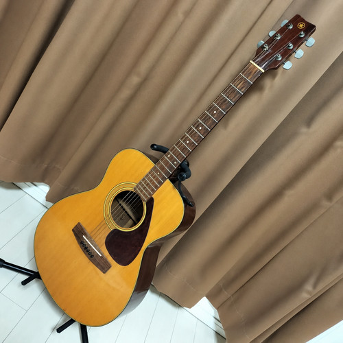 Chitarra acustica vintage