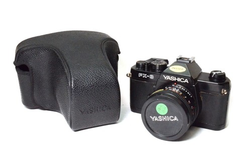 Fotocamera analogica yashica - analogica,