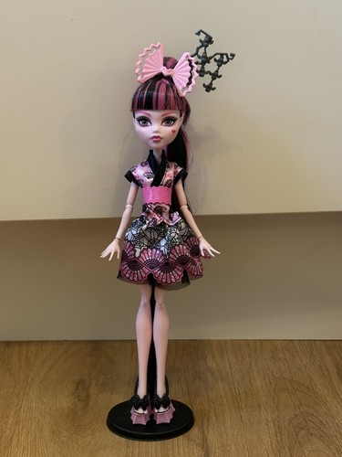 Monster high draculaura - monster,