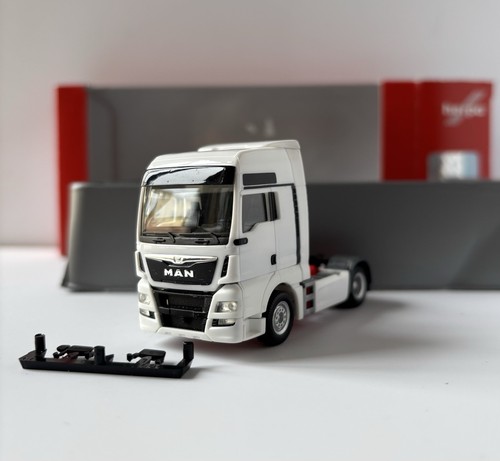 Herpa he090 6418 man - herpa, zy.he090-6418