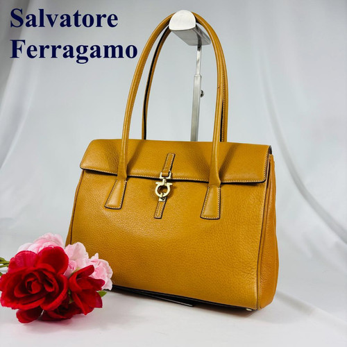 Salvatore ferragamo gancini - salvatore,