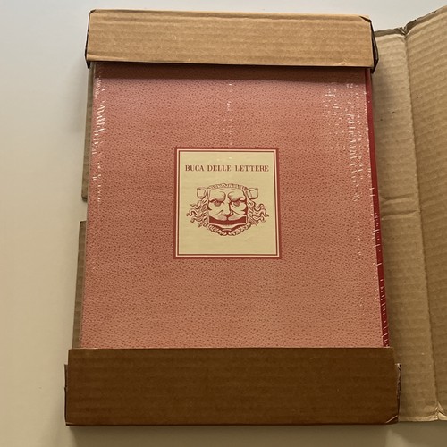 Libro dei francobolli - il,