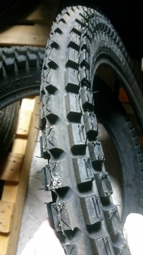 Pneumatico gomma 00x18 moto - gomma,