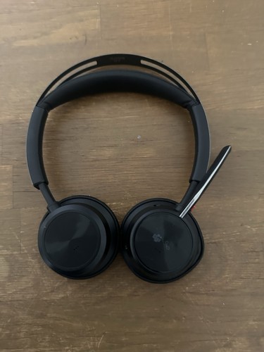 Poly plantronics voyager focus - plantronics,