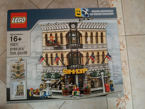 Lego creator expert 10211 - creator,
