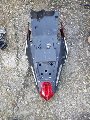 Benelli bn125 rear fairing - benelli,