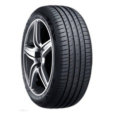 Pneumatici 215/55 r18 95V