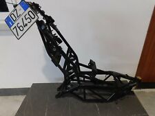 TELAIO CON DOCUMENTI IN REGOLA