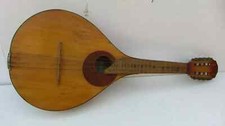 MANDOLINO RUSSO , LUNGO 60 CM.