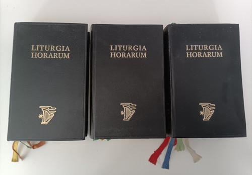 Liturgia horarum volumi - 2, 3
