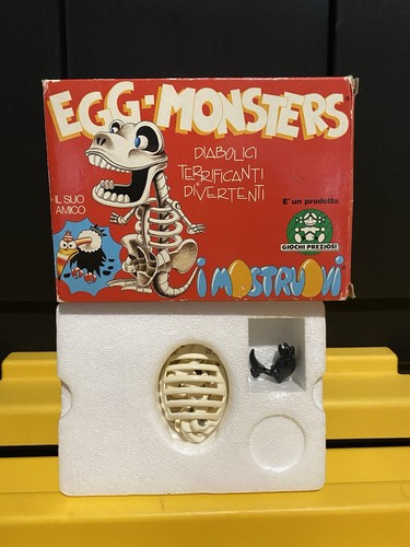 Uovo mostri bandai - uovo, scheletro