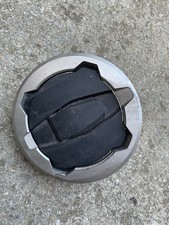 Kawasaki Z650 2017 2019 Tappo serbatoio senza nottolino e chiave 