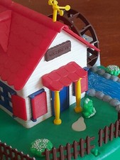 (Mulino Bianco) Casa Mulino di Archimede ad energia solare (anni 90) 