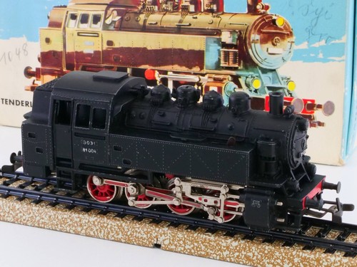 Märklin 3031 locomotiva - , a