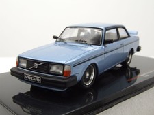 Modellino auto Volvo 242