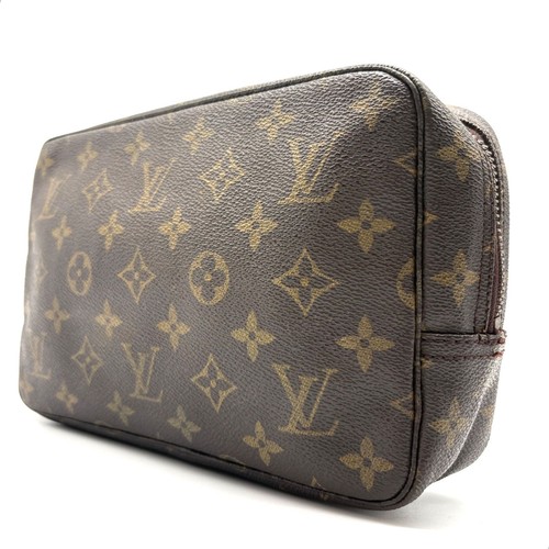 Louis vuitton monogram trousse - louis,
