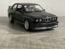 BMW E30 M3 1986-1991 RARA NERA