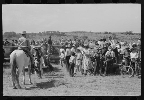 Bean day rodeo wagon mound - bean,