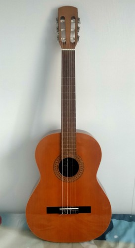 Chitarra classica privada - privada, p1