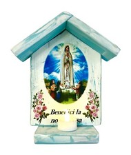 Wooden niche with Madonna of
