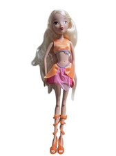 Winx Club 2012 Jakks Flora