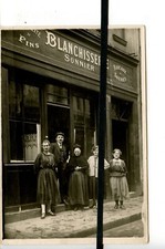 CARTE PHOTO. CPA . LYON 