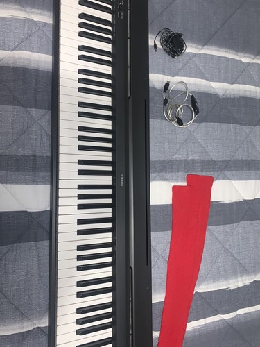 Pianola yamaha digital - pianola, piano