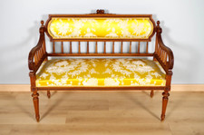 Divano stile noce Luigi XVI