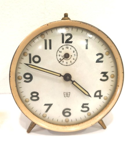 Vecchio orologio sveglia - orologio,