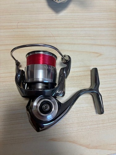 Daiwa exist 1000s p - 23,
