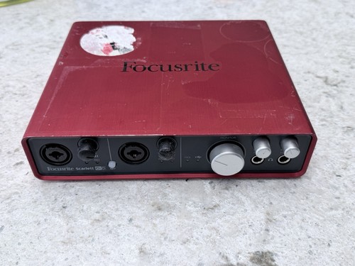 Focusrite scarlett 6i6 - focusrite,