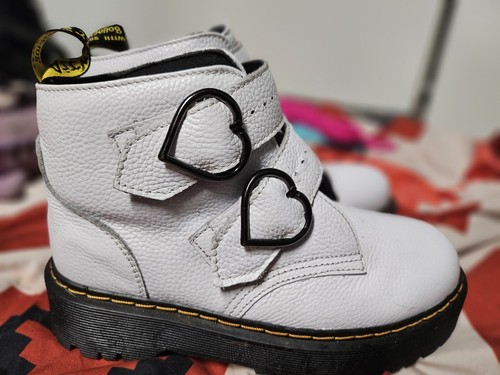 Martens devon heart boot - dr.,
