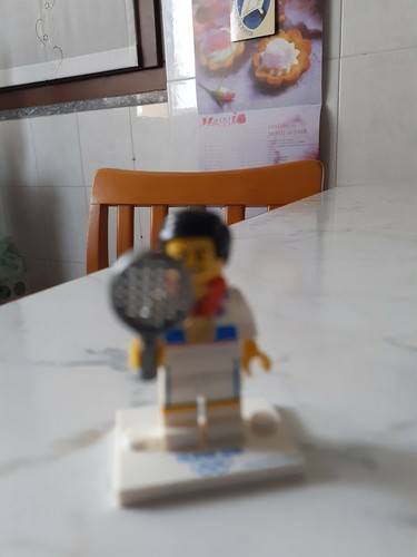 Minifigures lego londra - minifigures, 2012