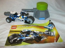 Année 2011 LEGO RACERS SET 8221 STORMING ENFORCER POLICE 100% COMPLET + NOTICE