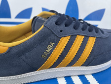 Rare scarpe da ginnastica