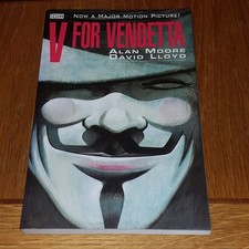 V FOR VENDETTA ALAN MOORE