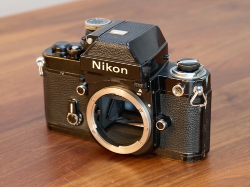 Nikon black dp 11 - f2, dp-11