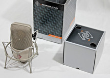 Neumann TLM 49 microfono