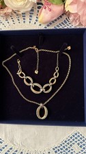 Collana e bracciale originale