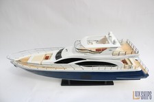 Modellino yacht AZIMUT 82