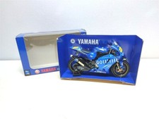 Yamaha YZR-M1 MotoGP World Champion 2004 #46 Valentino Rossi - 1/12 NewRay