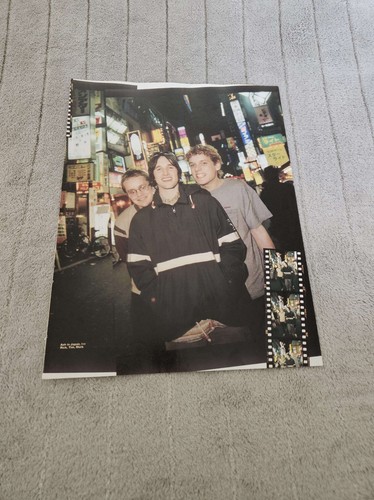 Fpot27 magazine pin - magazine,