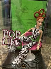 Pop Life Barbie bambola