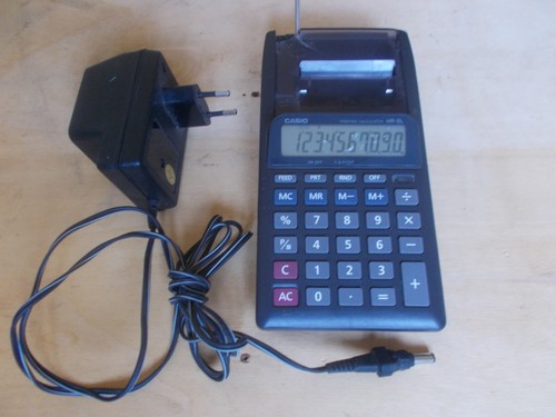 Calcolatrice batteria - calcolatrice, e