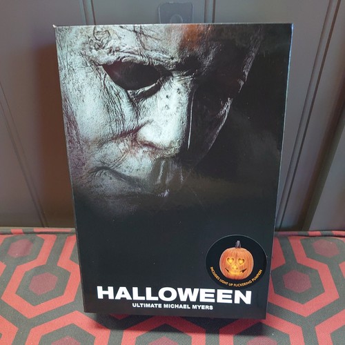 Figurina halloween ultimate - halloween,