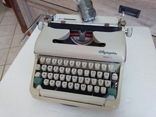 MACCHINA DA SCRIVERE OLYMPIA SM Monica  Typewriter schreibmaschine