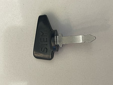 N° 1 CHIAVE QUADRO SIEM APE E