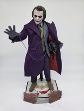 HOT TOYS DARK KNIGHT JOKER 1/4