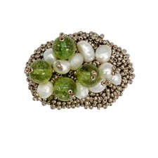 spilla pietre peridoto e perline vetro fatta a mano artigianato regalo donna